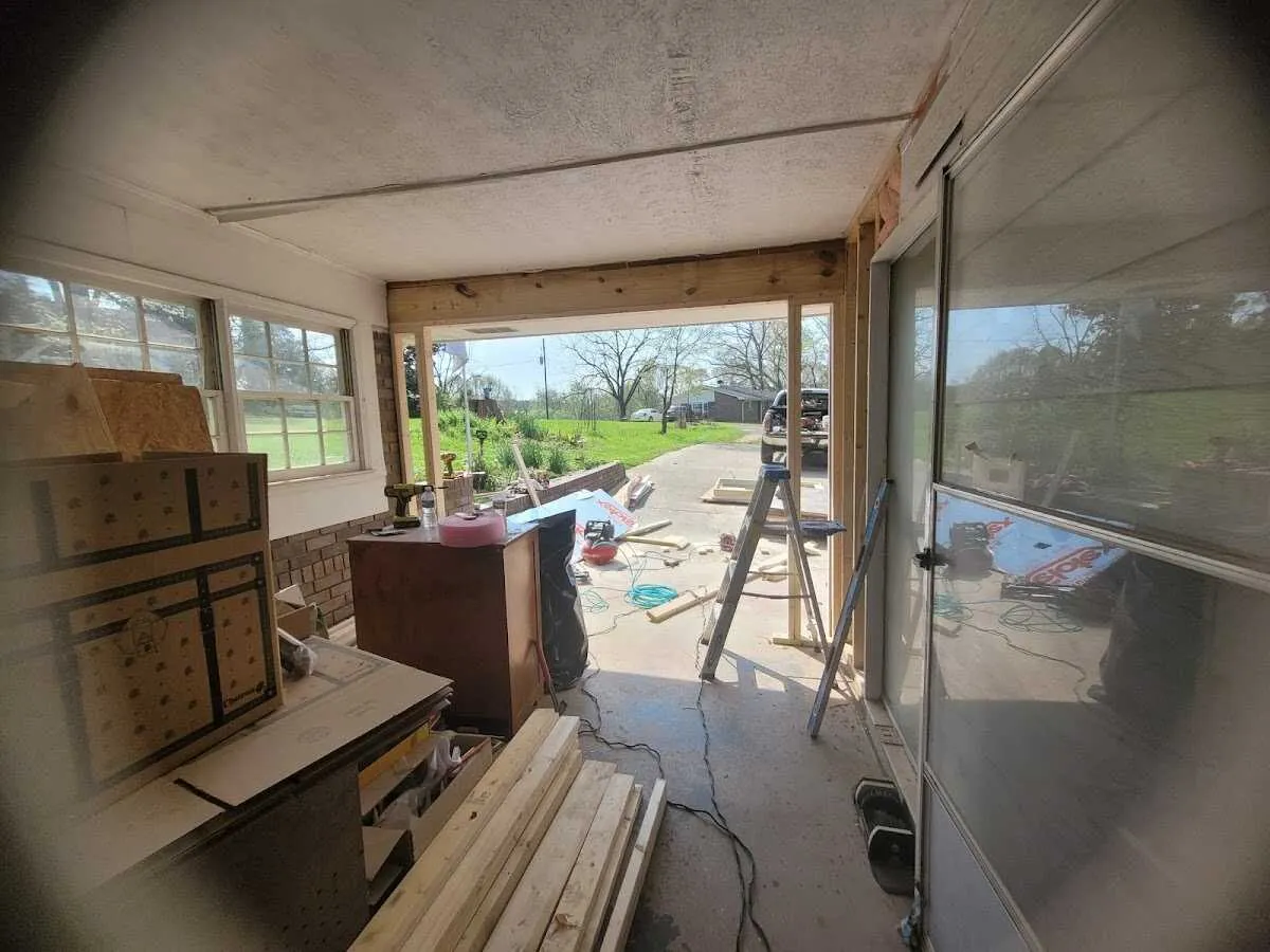 Air movers and dehumidifier for Water Mitigation Services in Oshtemo